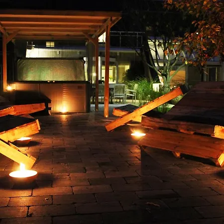 住宿加早餐酒店 Maas&mechelen Massage & Wellness